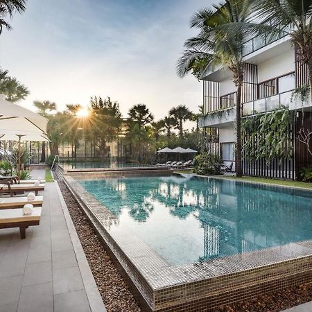Shintana Saya La Maison Сіємреап Екстер'єр фото The hotel's pool