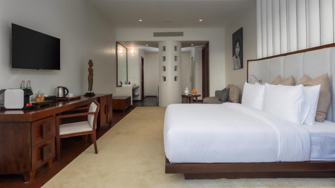 Shintana Saya La Maison Сіємреап Екстер'єр фото Deluxe Room